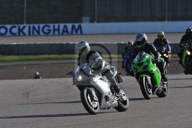 Rockingham no limits trackday;enduro digital images;event digital images;eventdigitalimages;no limits trackdays;peter wileman photography;racing digital images;rockingham raceway northamptonshire;rockingham trackday photographs;trackday digital images;trackday photos