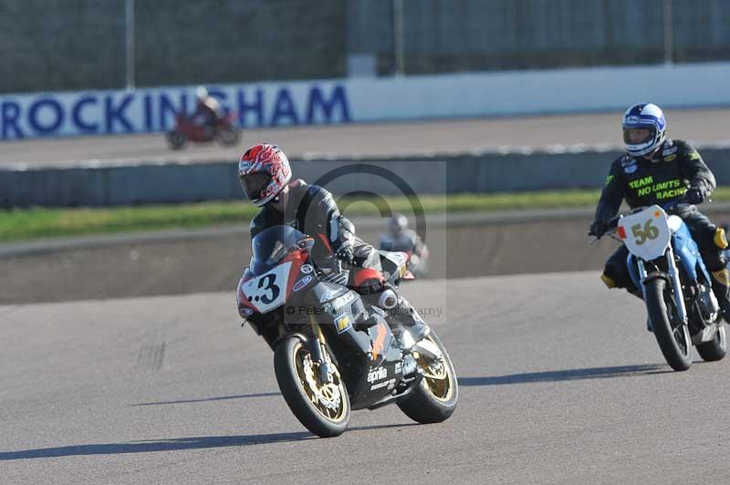 Rockingham no limits trackday;enduro digital images;event digital images;eventdigitalimages;no limits trackdays;peter wileman photography;racing digital images;rockingham raceway northamptonshire;rockingham trackday photographs;trackday digital images;trackday photos