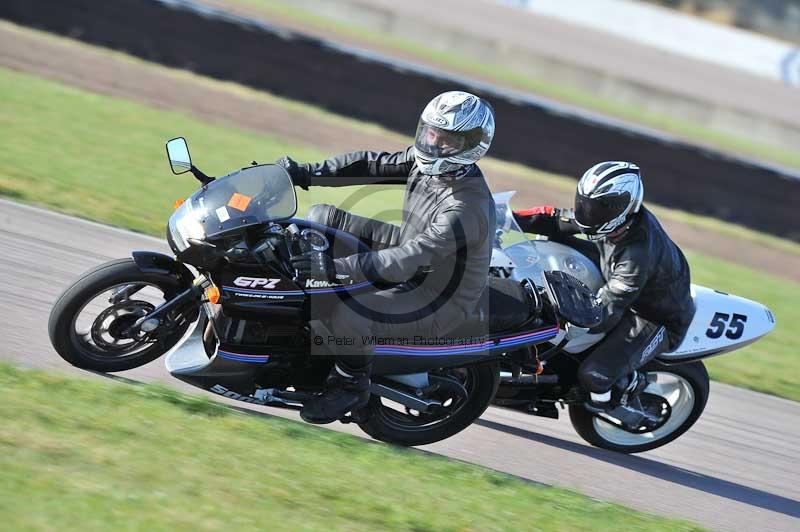 Rockingham no limits trackday;enduro digital images;event digital images;eventdigitalimages;no limits trackdays;peter wileman photography;racing digital images;rockingham raceway northamptonshire;rockingham trackday photographs;trackday digital images;trackday photos