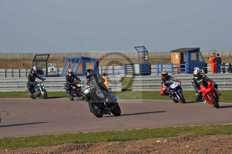 Rockingham no limits trackday;enduro digital images;event digital images;eventdigitalimages;no limits trackdays;peter wileman photography;racing digital images;rockingham raceway northamptonshire;rockingham trackday photographs;trackday digital images;trackday photos