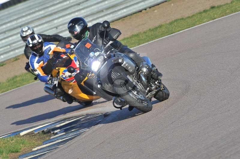 Rockingham no limits trackday;enduro digital images;event digital images;eventdigitalimages;no limits trackdays;peter wileman photography;racing digital images;rockingham raceway northamptonshire;rockingham trackday photographs;trackday digital images;trackday photos