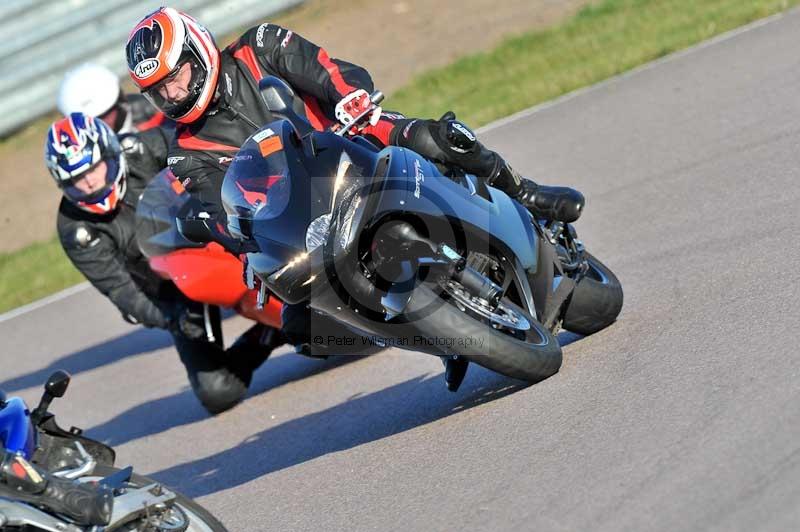 Rockingham no limits trackday;enduro digital images;event digital images;eventdigitalimages;no limits trackdays;peter wileman photography;racing digital images;rockingham raceway northamptonshire;rockingham trackday photographs;trackday digital images;trackday photos