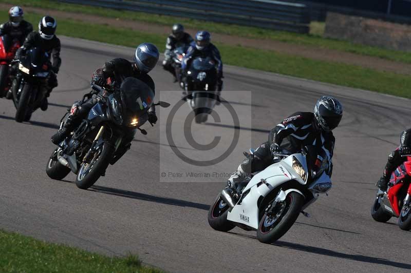 Rockingham no limits trackday;enduro digital images;event digital images;eventdigitalimages;no limits trackdays;peter wileman photography;racing digital images;rockingham raceway northamptonshire;rockingham trackday photographs;trackday digital images;trackday photos