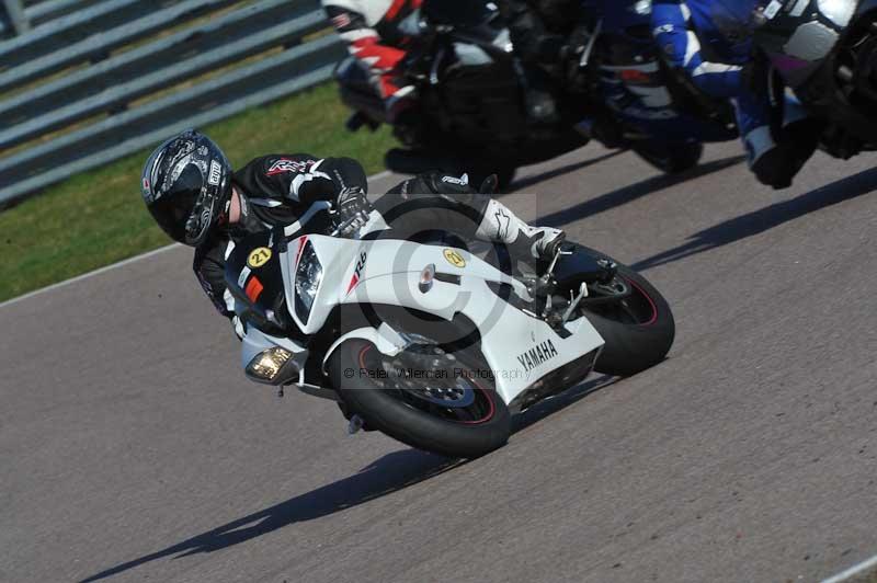 Rockingham no limits trackday;enduro digital images;event digital images;eventdigitalimages;no limits trackdays;peter wileman photography;racing digital images;rockingham raceway northamptonshire;rockingham trackday photographs;trackday digital images;trackday photos