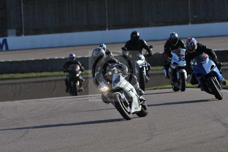 Rockingham no limits trackday;enduro digital images;event digital images;eventdigitalimages;no limits trackdays;peter wileman photography;racing digital images;rockingham raceway northamptonshire;rockingham trackday photographs;trackday digital images;trackday photos