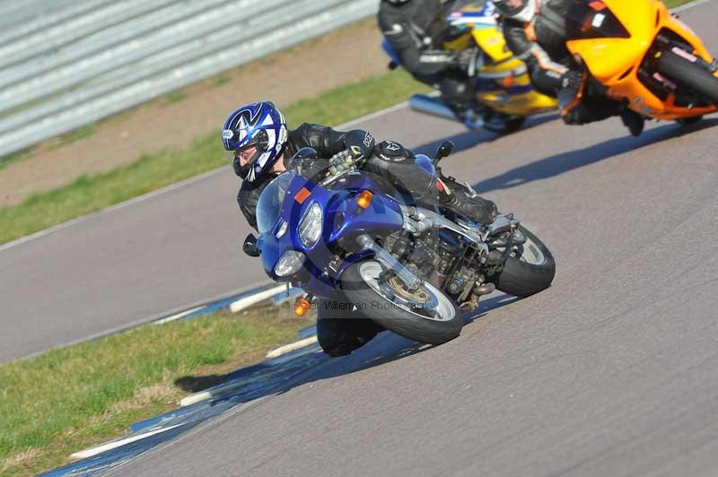 Rockingham no limits trackday;enduro digital images;event digital images;eventdigitalimages;no limits trackdays;peter wileman photography;racing digital images;rockingham raceway northamptonshire;rockingham trackday photographs;trackday digital images;trackday photos