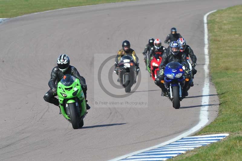 Rockingham no limits trackday;enduro digital images;event digital images;eventdigitalimages;no limits trackdays;peter wileman photography;racing digital images;rockingham raceway northamptonshire;rockingham trackday photographs;trackday digital images;trackday photos