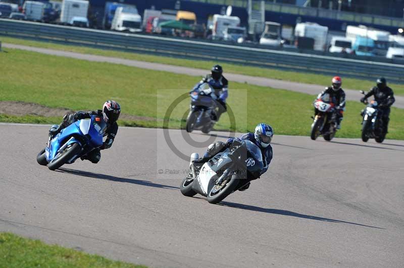 Rockingham no limits trackday;enduro digital images;event digital images;eventdigitalimages;no limits trackdays;peter wileman photography;racing digital images;rockingham raceway northamptonshire;rockingham trackday photographs;trackday digital images;trackday photos