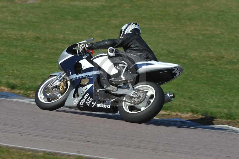 Rockingham no limits trackday;enduro digital images;event digital images;eventdigitalimages;no limits trackdays;peter wileman photography;racing digital images;rockingham raceway northamptonshire;rockingham trackday photographs;trackday digital images;trackday photos