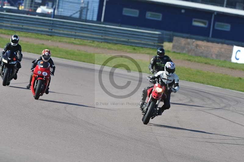 Rockingham no limits trackday;enduro digital images;event digital images;eventdigitalimages;no limits trackdays;peter wileman photography;racing digital images;rockingham raceway northamptonshire;rockingham trackday photographs;trackday digital images;trackday photos