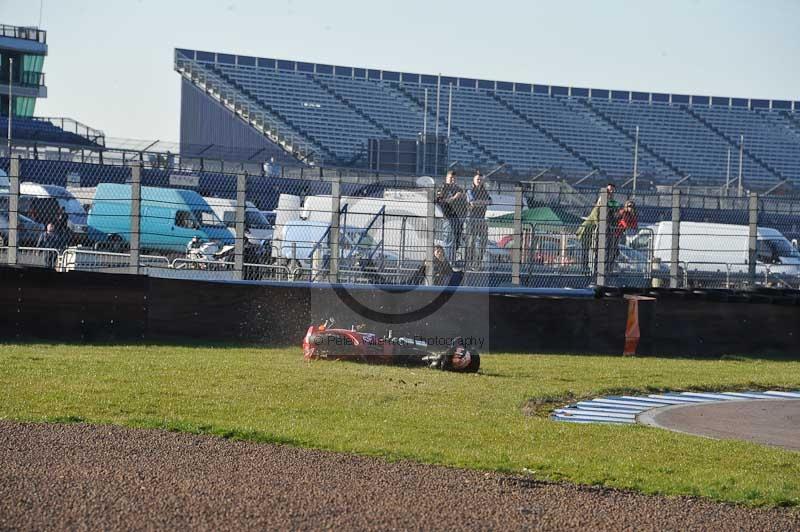 Rockingham no limits trackday;enduro digital images;event digital images;eventdigitalimages;no limits trackdays;peter wileman photography;racing digital images;rockingham raceway northamptonshire;rockingham trackday photographs;trackday digital images;trackday photos