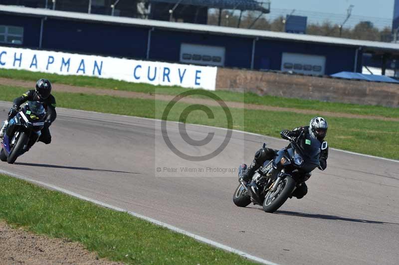 Rockingham no limits trackday;enduro digital images;event digital images;eventdigitalimages;no limits trackdays;peter wileman photography;racing digital images;rockingham raceway northamptonshire;rockingham trackday photographs;trackday digital images;trackday photos