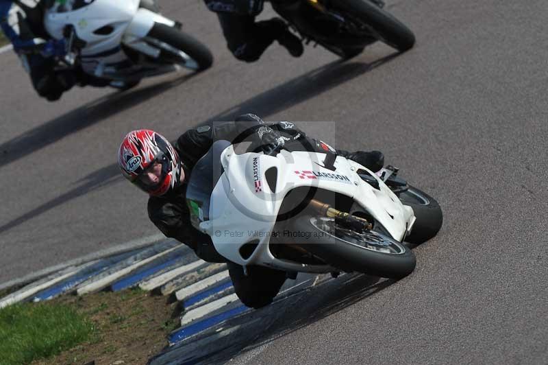 Rockingham no limits trackday;enduro digital images;event digital images;eventdigitalimages;no limits trackdays;peter wileman photography;racing digital images;rockingham raceway northamptonshire;rockingham trackday photographs;trackday digital images;trackday photos