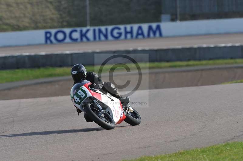 Rockingham no limits trackday;enduro digital images;event digital images;eventdigitalimages;no limits trackdays;peter wileman photography;racing digital images;rockingham raceway northamptonshire;rockingham trackday photographs;trackday digital images;trackday photos