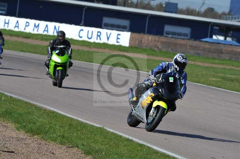 Rockingham no limits trackday;enduro digital images;event digital images;eventdigitalimages;no limits trackdays;peter wileman photography;racing digital images;rockingham raceway northamptonshire;rockingham trackday photographs;trackday digital images;trackday photos