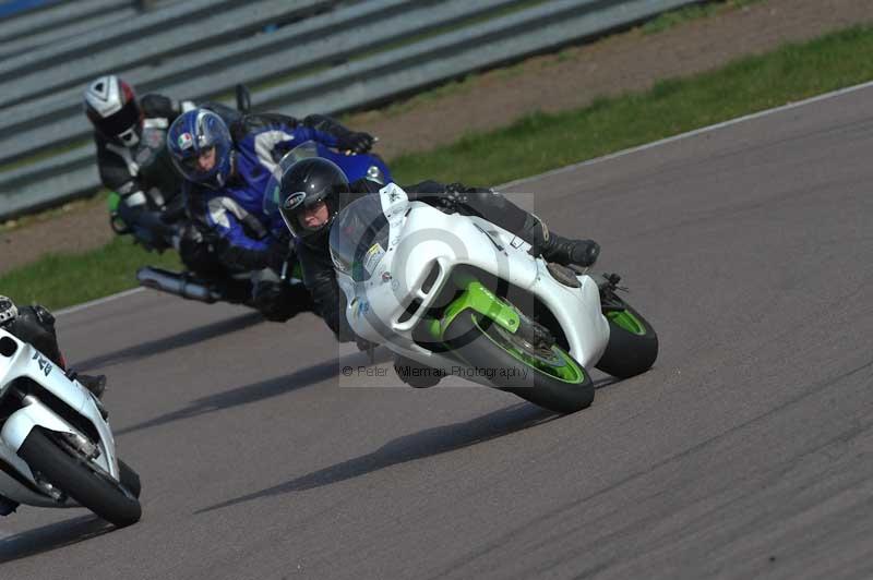 Rockingham no limits trackday;enduro digital images;event digital images;eventdigitalimages;no limits trackdays;peter wileman photography;racing digital images;rockingham raceway northamptonshire;rockingham trackday photographs;trackday digital images;trackday photos