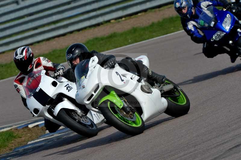 Rockingham no limits trackday;enduro digital images;event digital images;eventdigitalimages;no limits trackdays;peter wileman photography;racing digital images;rockingham raceway northamptonshire;rockingham trackday photographs;trackday digital images;trackday photos