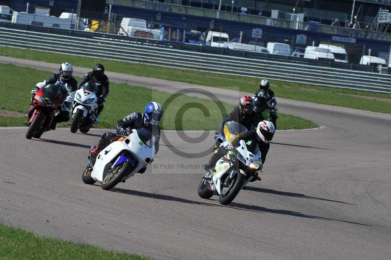 Rockingham no limits trackday;enduro digital images;event digital images;eventdigitalimages;no limits trackdays;peter wileman photography;racing digital images;rockingham raceway northamptonshire;rockingham trackday photographs;trackday digital images;trackday photos