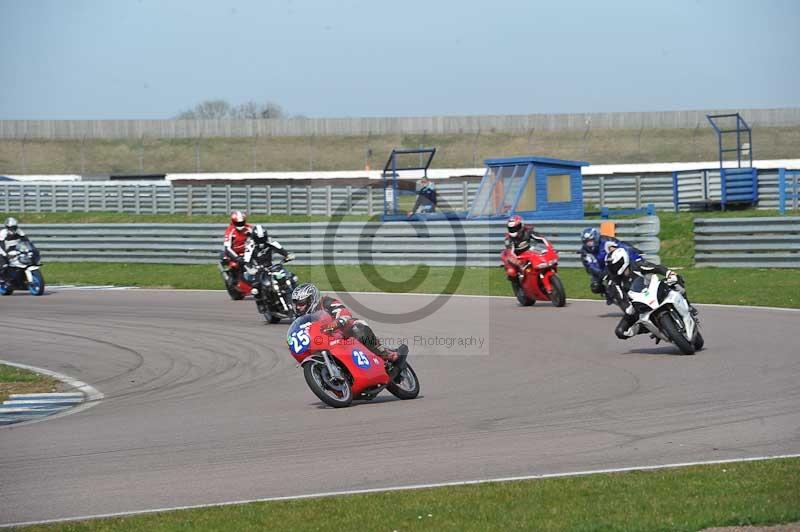 Rockingham no limits trackday;enduro digital images;event digital images;eventdigitalimages;no limits trackdays;peter wileman photography;racing digital images;rockingham raceway northamptonshire;rockingham trackday photographs;trackday digital images;trackday photos