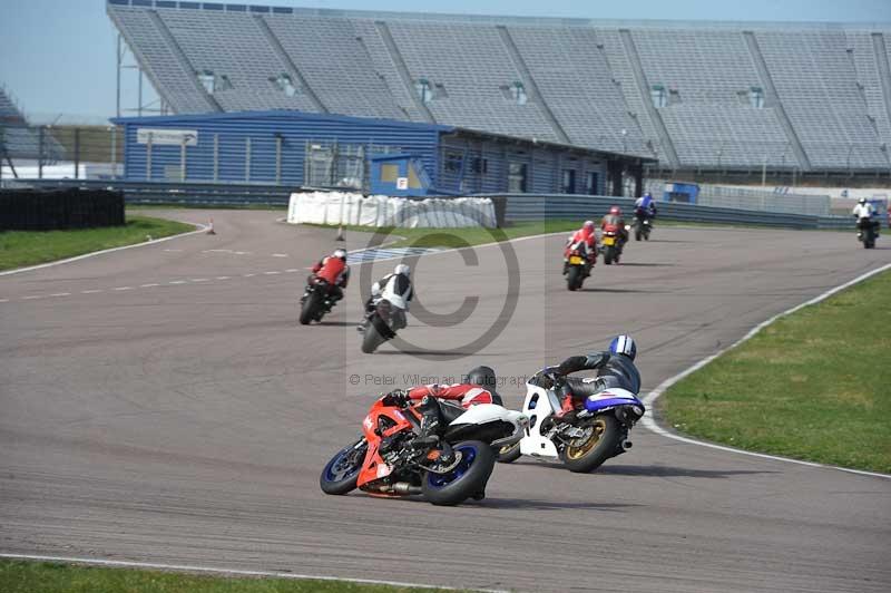 Rockingham no limits trackday;enduro digital images;event digital images;eventdigitalimages;no limits trackdays;peter wileman photography;racing digital images;rockingham raceway northamptonshire;rockingham trackday photographs;trackday digital images;trackday photos