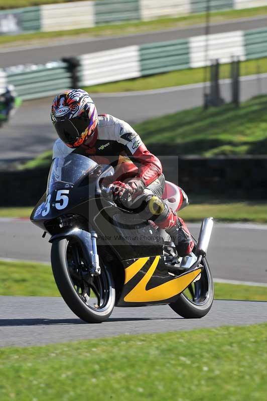 cadwell no limits trackday;cadwell park;cadwell park photographs;cadwell trackday photographs;enduro digital images;event digital images;eventdigitalimages;no limits trackdays;peter wileman photography;racing digital images;trackday digital images;trackday photos