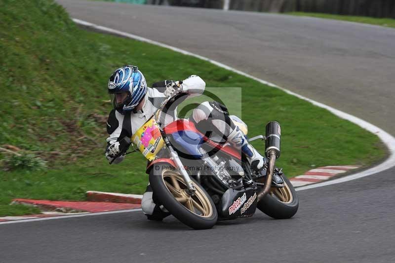 cadwell no limits trackday;cadwell park;cadwell park photographs;cadwell trackday photographs;enduro digital images;event digital images;eventdigitalimages;no limits trackdays;peter wileman photography;racing digital images;trackday digital images;trackday photos