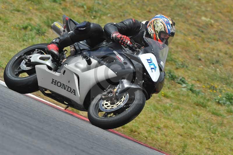 march 2012;motorbikes;no limits;peter wileman photography;portimao;portugal;trackday digital images