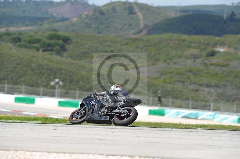 march 2010;motorbikes;no limits;peter wileman photography;portimao;portugal;trackday;trackday digital images