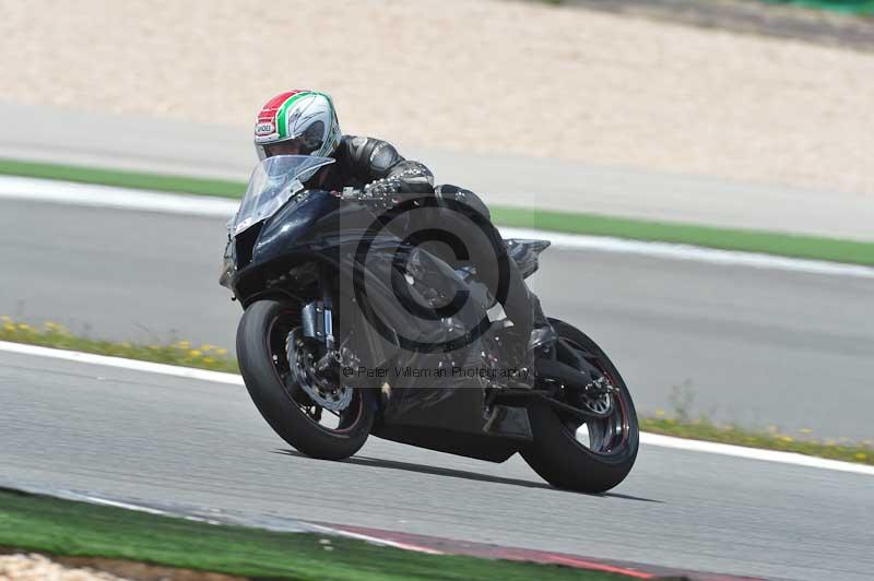 march 2010;motorbikes;no limits;peter wileman photography;portimao;portugal;trackday;trackday digital images