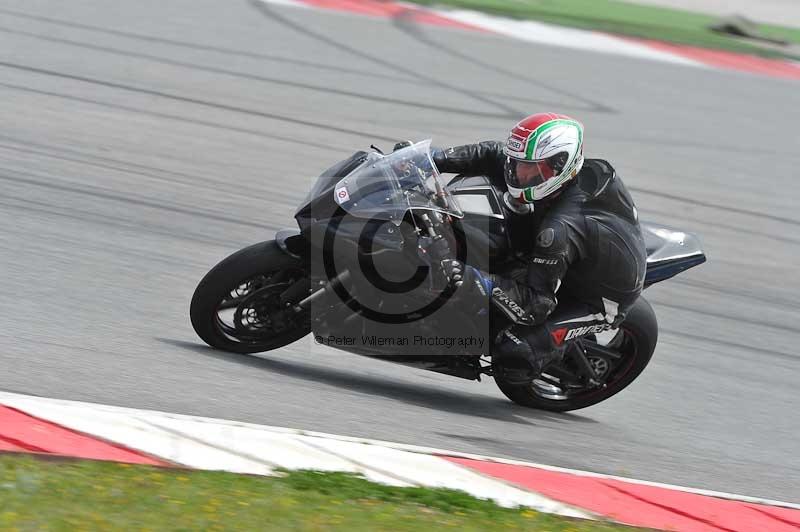 march 2010;motorbikes;no limits;peter wileman photography;portimao;portugal;trackday;trackday digital images