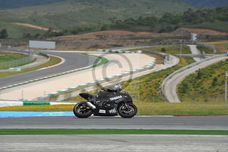 march 2010;motorbikes;no limits;peter wileman photography;portimao;portugal;trackday;trackday digital images