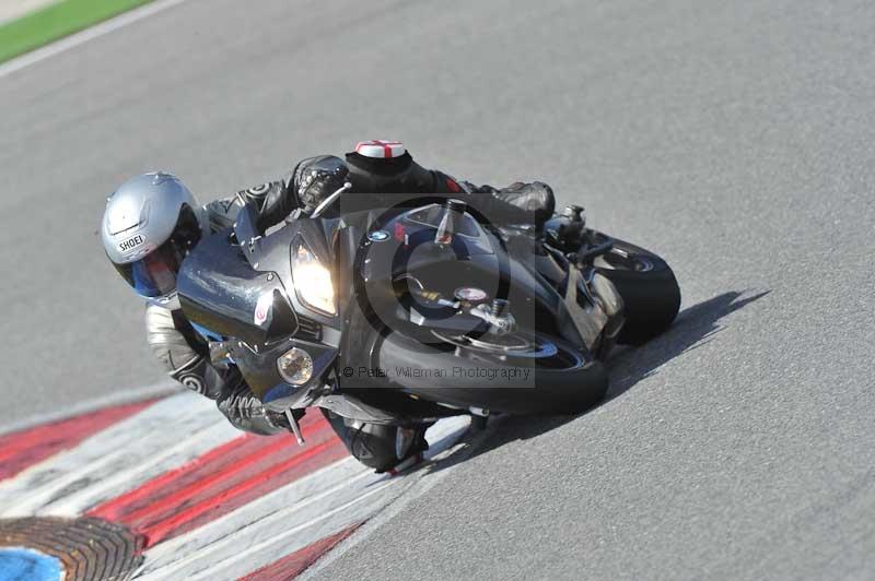 march 2010;motorbikes;no limits;peter wileman photography;portimao;portugal;trackday;trackday digital images