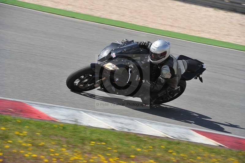 march 2010;motorbikes;no limits;peter wileman photography;portimao;portugal;trackday;trackday digital images