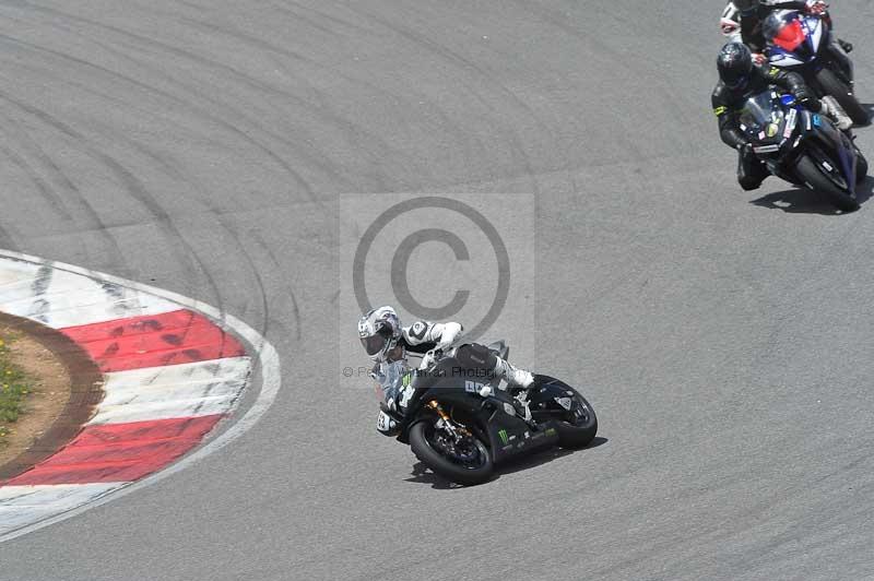 march 2010;motorbikes;no limits;peter wileman photography;portimao;portugal;trackday;trackday digital images