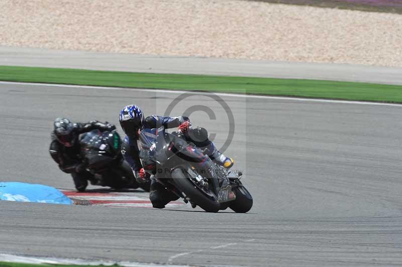 march 2010;motorbikes;no limits;peter wileman photography;portimao;portugal;trackday;trackday digital images