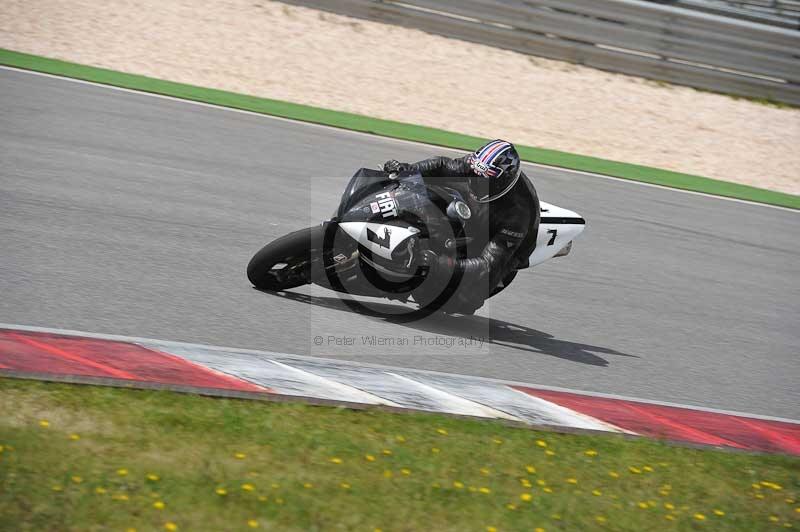 march 2010;motorbikes;no limits;peter wileman photography;portimao;portugal;trackday;trackday digital images