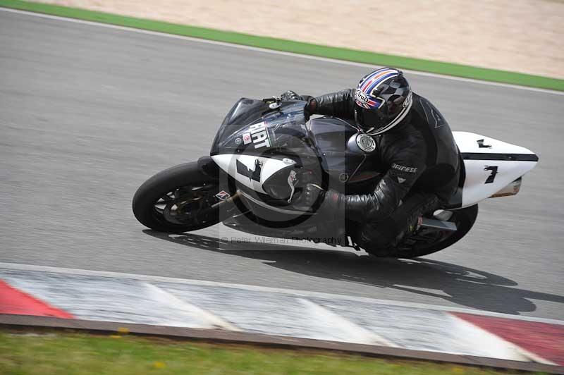 march 2010;motorbikes;no limits;peter wileman photography;portimao;portugal;trackday;trackday digital images