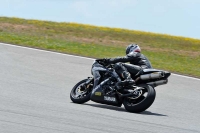 march-2010;motorbikes;no-limits;peter-wileman-photography;portimao;portugal;trackday;trackday-digital-images