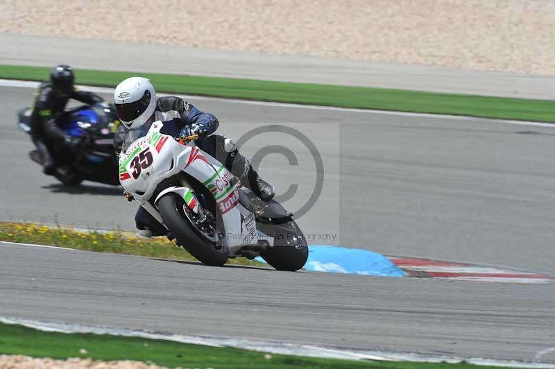 march 2010;motorbikes;no limits;peter wileman photography;portimao;portugal;trackday;trackday digital images