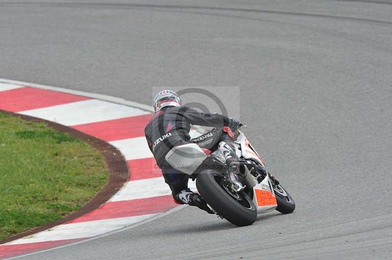 march 2010;motorbikes;no limits;peter wileman photography;portimao;portugal;trackday;trackday digital images