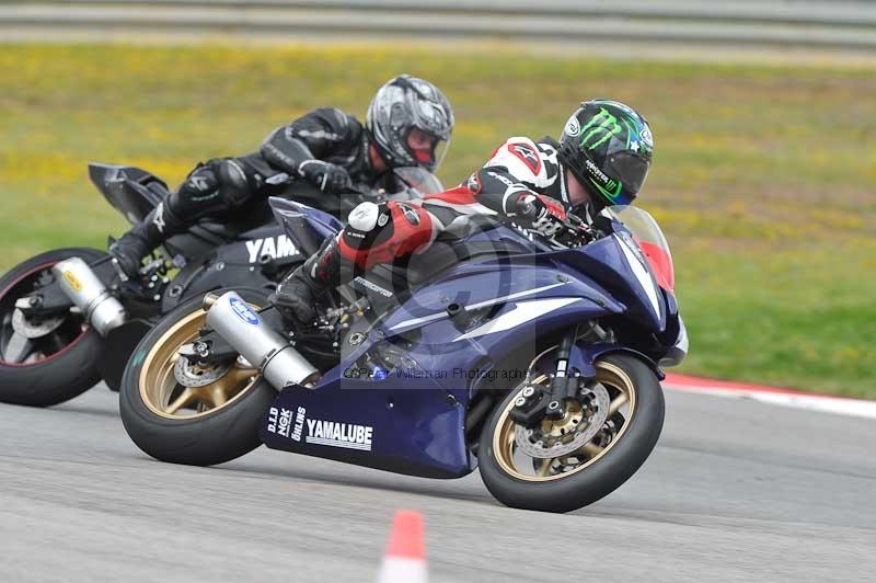 march 2010;motorbikes;no limits;peter wileman photography;portimao;portugal;trackday;trackday digital images