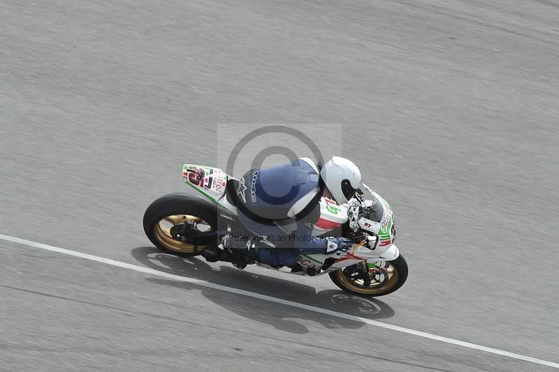 march 2010;motorbikes;no limits;peter wileman photography;portimao;portugal;trackday;trackday digital images