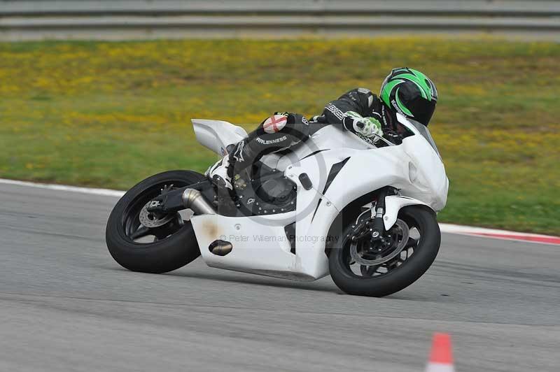 march 2010;motorbikes;no limits;peter wileman photography;portimao;portugal;trackday;trackday digital images