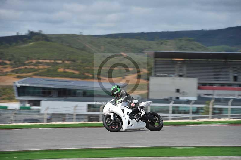 march 2010;motorbikes;no limits;peter wileman photography;portimao;portugal;trackday;trackday digital images