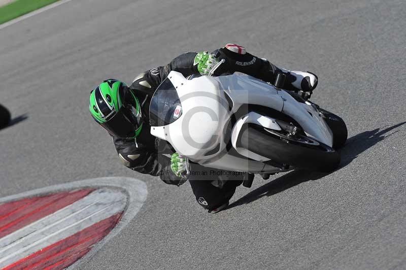 march 2010;motorbikes;no limits;peter wileman photography;portimao;portugal;trackday;trackday digital images