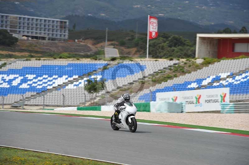 march 2010;motorbikes;no limits;peter wileman photography;portimao;portugal;trackday;trackday digital images