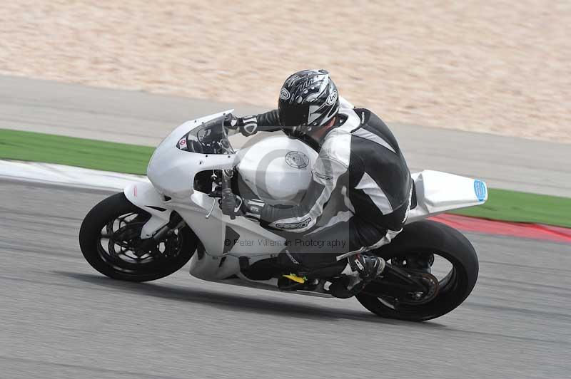 march 2010;motorbikes;no limits;peter wileman photography;portimao;portugal;trackday;trackday digital images