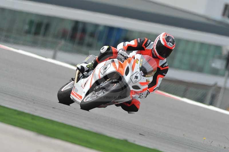 march 2010;motorbikes;no limits;peter wileman photography;portimao;portugal;trackday;trackday digital images