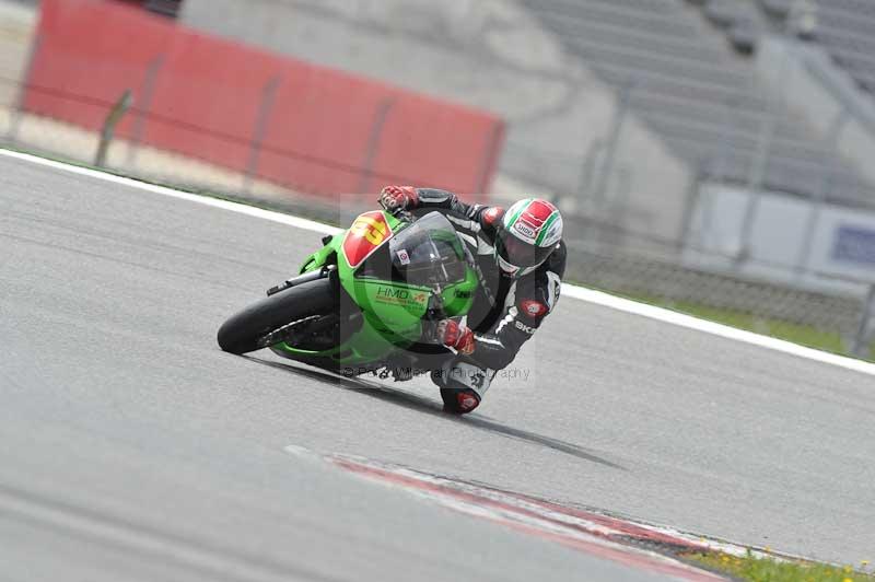 march 2010;motorbikes;no limits;peter wileman photography;portimao;portugal;trackday;trackday digital images