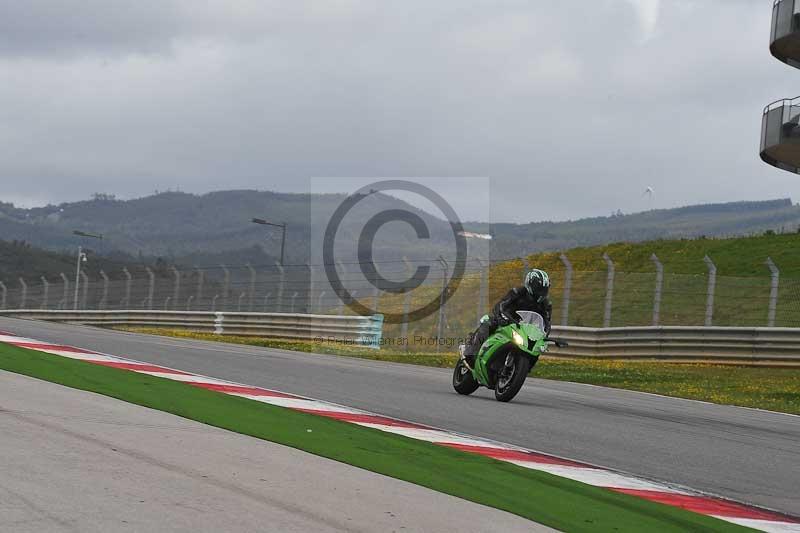 march 2010;motorbikes;no limits;peter wileman photography;portimao;portugal;trackday;trackday digital images